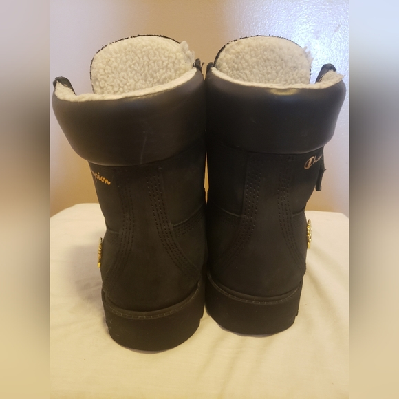 Mens Timberland x Champion Black&Gold - Picture 4 of 7